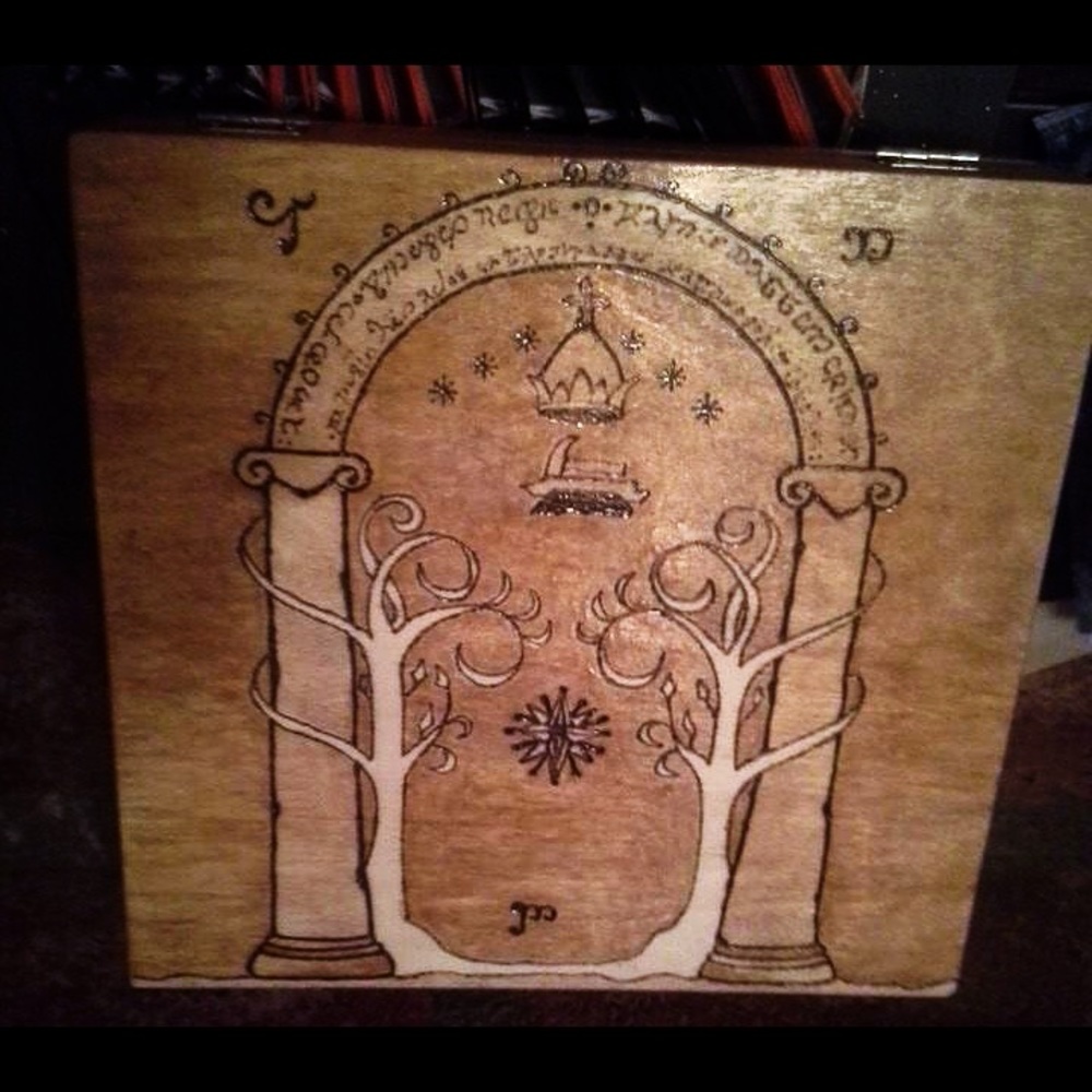 Meet your Posher, Thomas